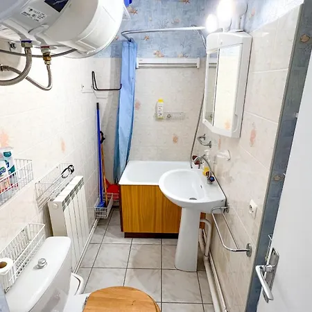 Sur Les Pistes Gr10, Vue Vallee Lägenhet *