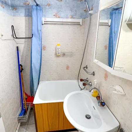 Sur Les Pistes Gr10, Vue Vallee