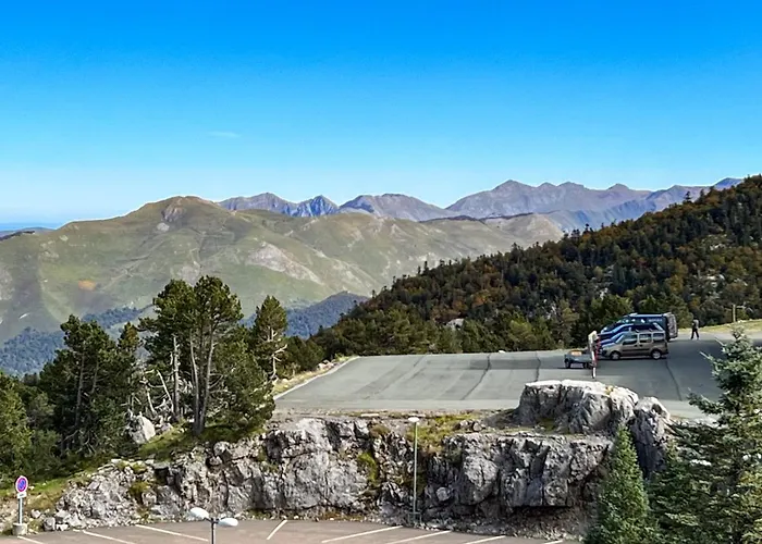 Sur Les Pistes Gr10, Vue Vallee